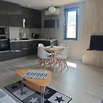 Central, Brand New With Parking Apartament