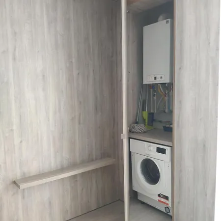 Central, Brand New With Parking * ブラゴエヴグラト