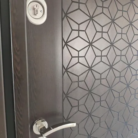 アパート Central, Brand New With Parking