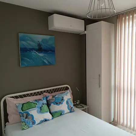 Central, Brand New With Parking ブラゴエヴグラト